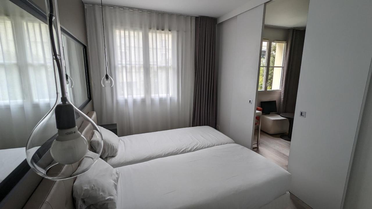 Disneyland Deluxe Flat, Outside Pool, Climatisation, 1 Min To Disney Parks Serris Exterior photo