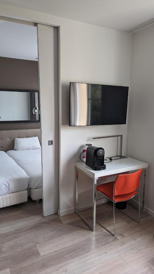 Disneyland Deluxe Flat, Outside Pool, Climatisation, 1 Min To Disney Parks Serris Exterior photo